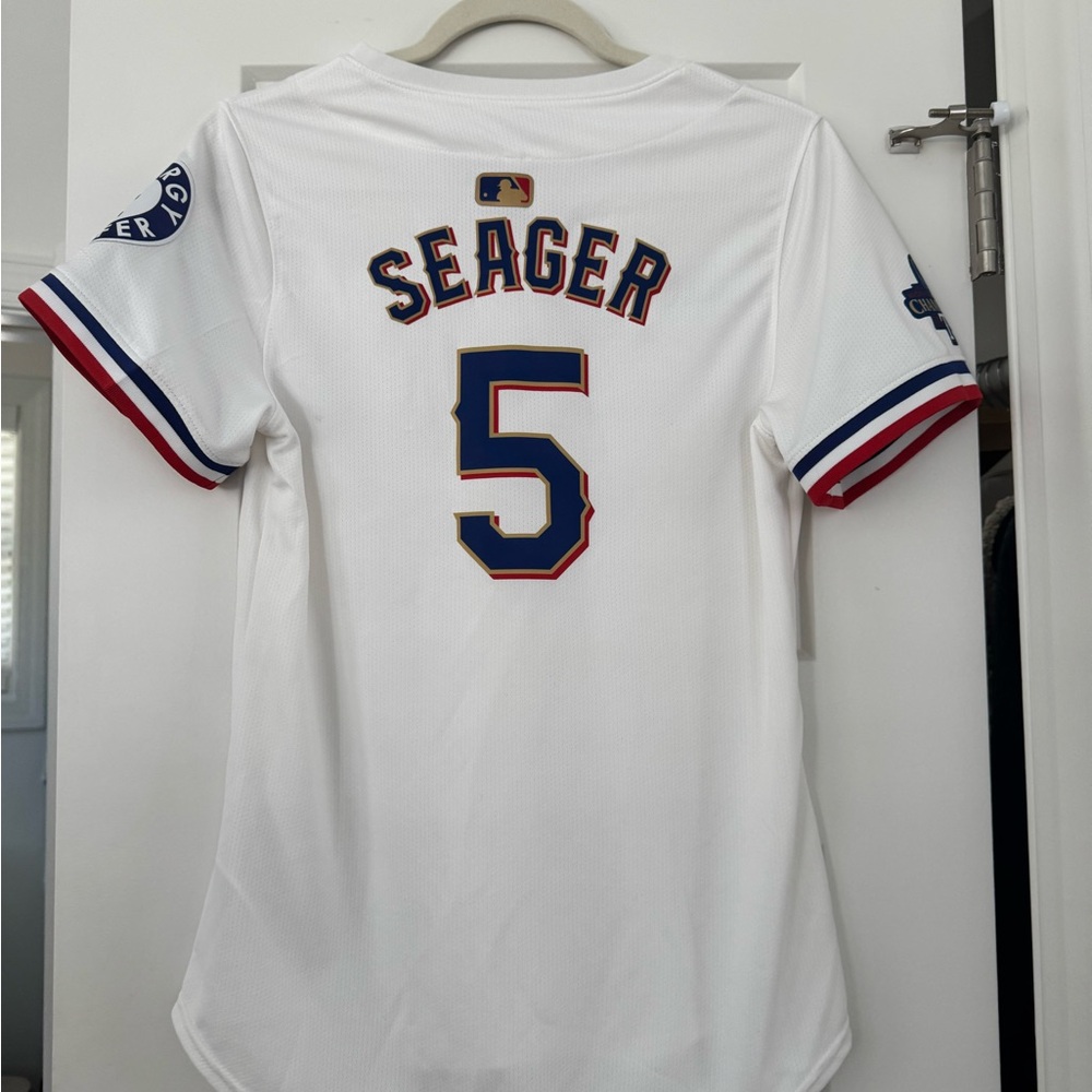 Small women’s rangers jersey - never worn